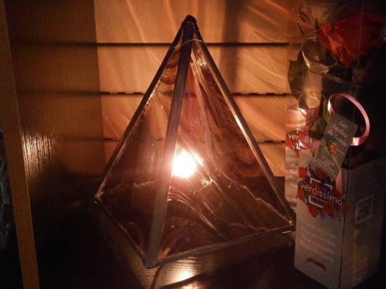 lampe pyramide amethyste